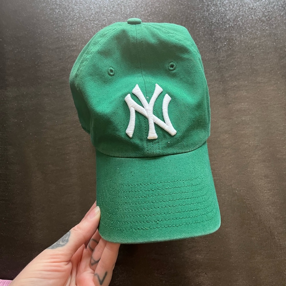 New York Yankees hat
